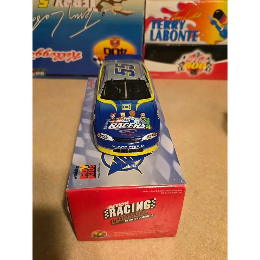 Action kenny wallace